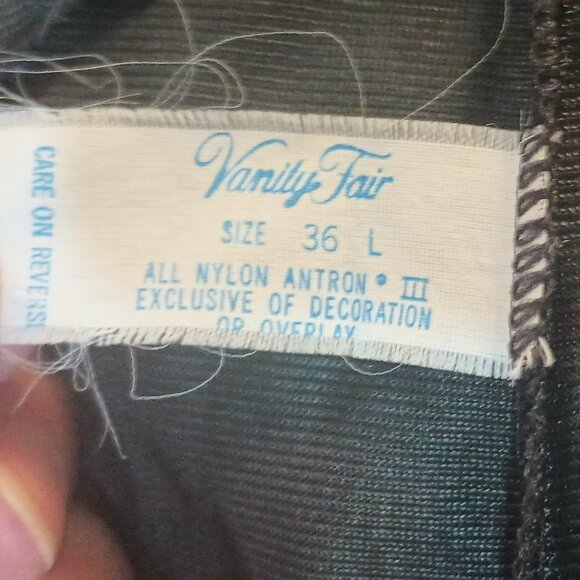 Vanity Fair Vintage Full Slip 36 L Long Black Lace Top & Hem V Neck Made in USA - Picture 7 of 8